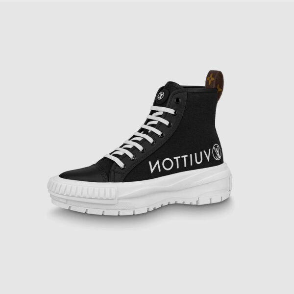 Converse LV